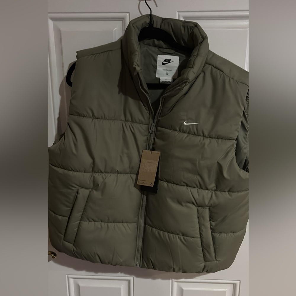 Nike thermal fit vest